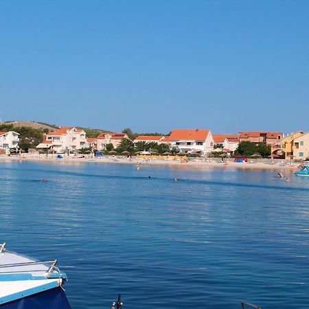 Apartmani Vjeko Vir Buitenkant foto