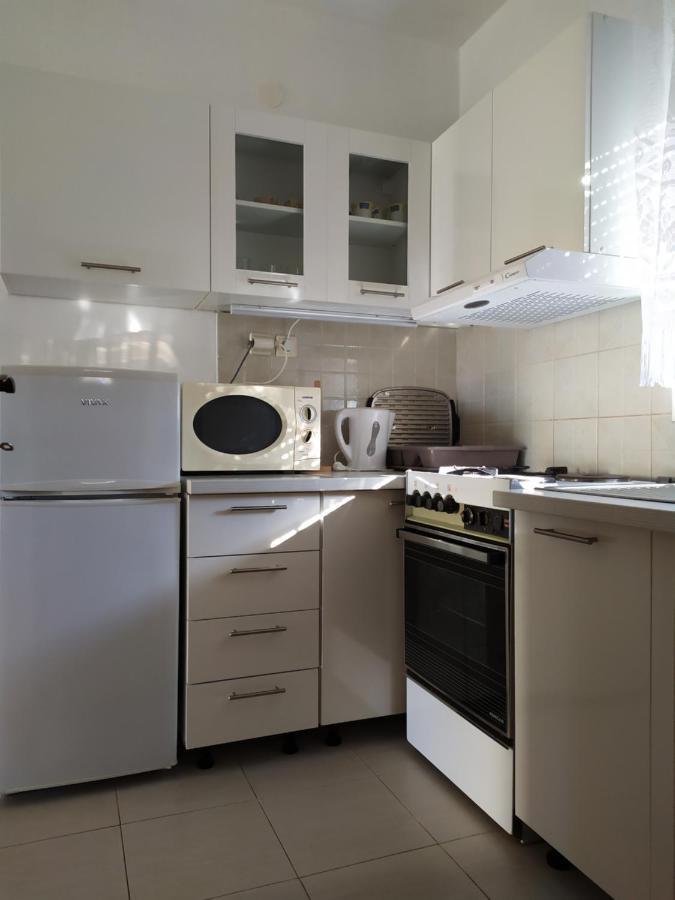 Apartmani Vjeko Vir Buitenkant foto