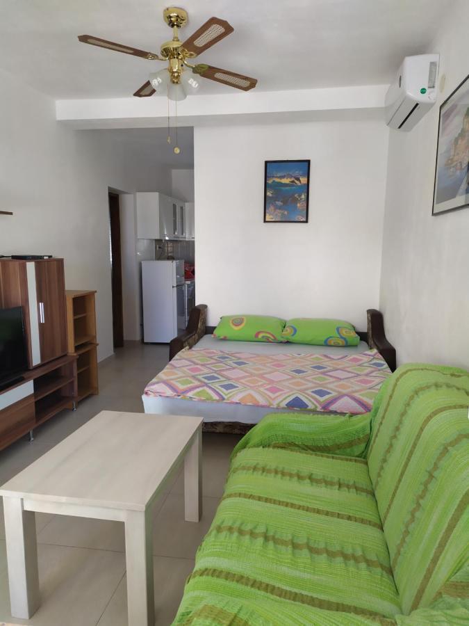 Apartmani Vjeko Vir Buitenkant foto