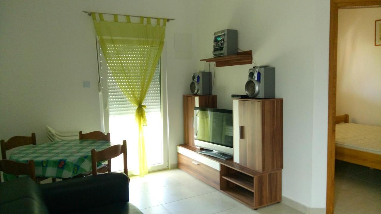 Apartmani Vjeko Vir Buitenkant foto