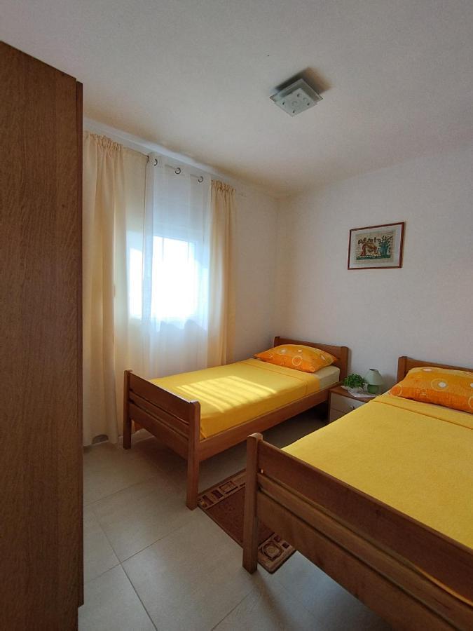 Apartmani Vjeko Vir Buitenkant foto