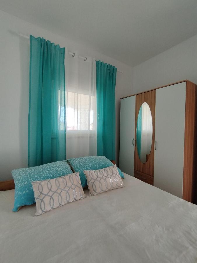 Apartmani Vjeko Vir Buitenkant foto