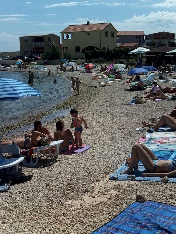 Apartmani Vjeko Vir Buitenkant foto